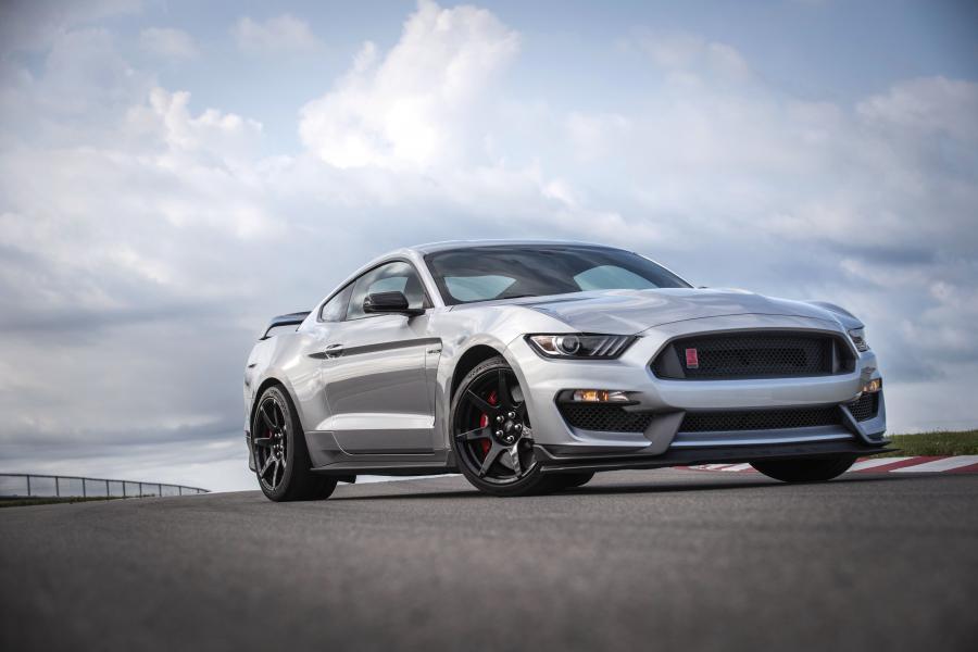  Shelby GT350R 2019 года  (фото 1 из 8)